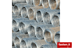 Wire and wire rods in carbon steel for fastener production