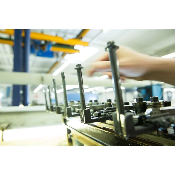 KAMAX Holding GmbH & Co. KG Manufacturer of highstrength fasteners...